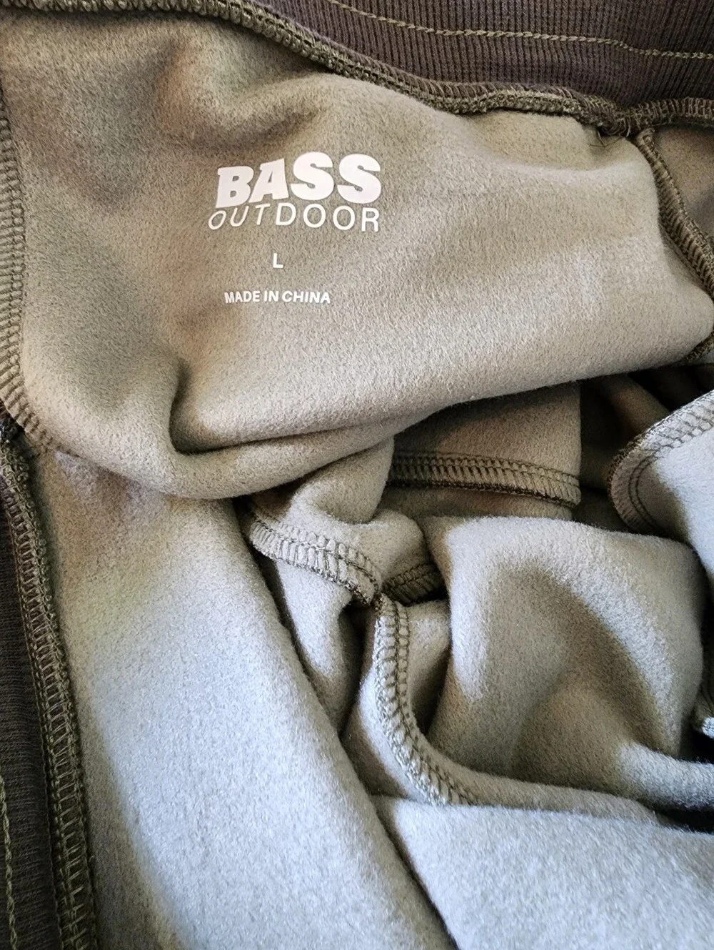 NWT-Bass Outdoors Men's Porter Fleece Shorts-Large